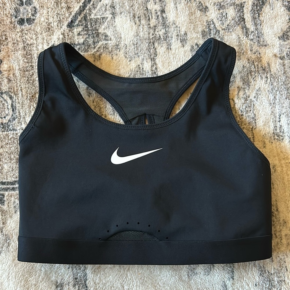 Nike Sport Bra (B17) NO PADS NWOT SIZE S